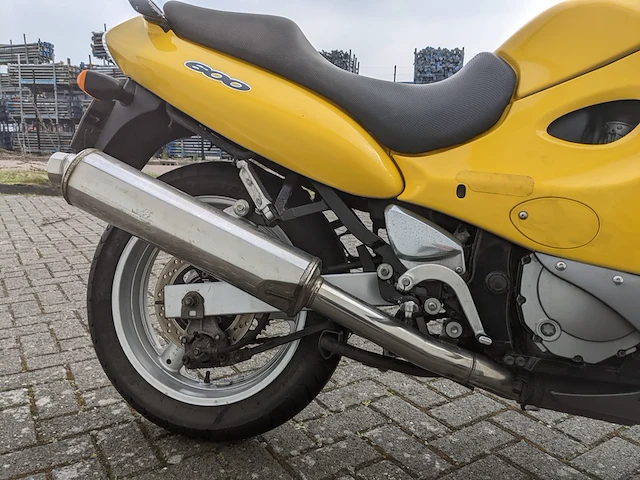 Motor suzuki, gsx600f , 2000 - afbeelding 51 van  66