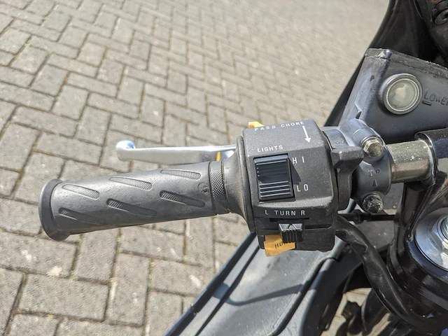 Motor suzuki, rf 900, 1995 - afbeelding 11 van  46