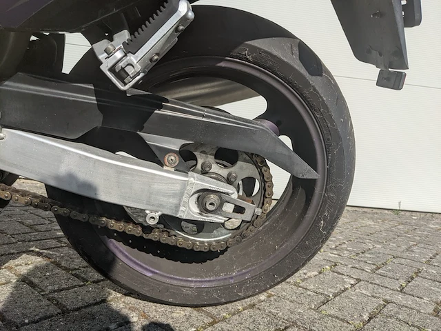 Motor suzuki, rf 900, 1995 - afbeelding 18 van  46