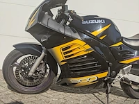 Motor suzuki, rf 900, 1995 - afbeelding 26 van  46