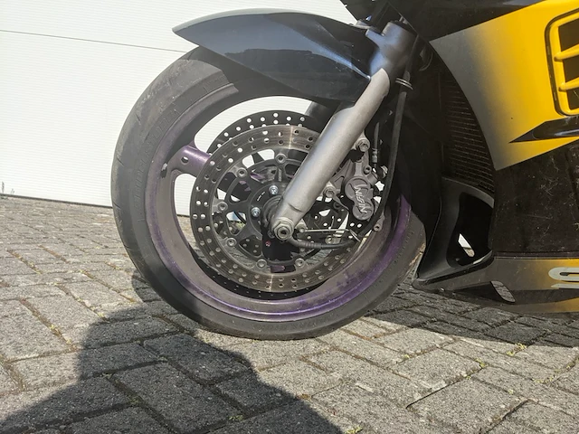 Motor suzuki, rf 900, 1995 - afbeelding 27 van  46