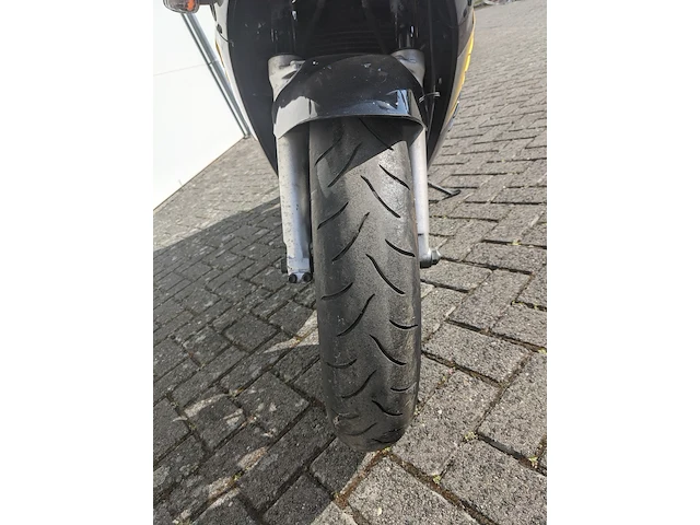 Motor suzuki, rf 900, 1995 - afbeelding 28 van  46
