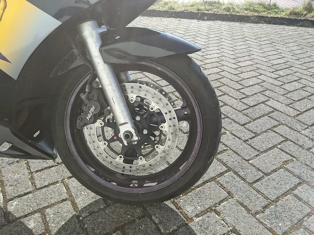 Motor suzuki, rf 900, 1995 - afbeelding 29 van  46