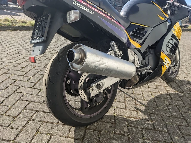 Motor suzuki, rf 900, 1995 - afbeelding 33 van  46