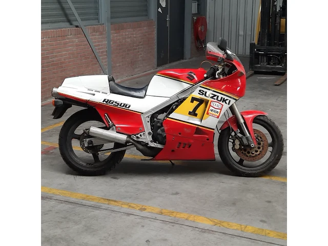 Motor, suzuki, sport rg500 (gamma), 1985 - afbeelding 13 van  29