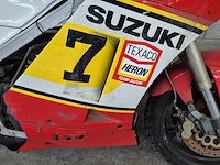 Motor suzuki, sport rg500 (gamma), bouwjaar 1985 - afbeelding 2 van  27