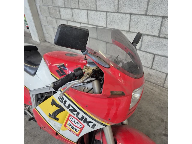 Motor suzuki, sport rg500 (gamma), bouwjaar 1985 - afbeelding 5 van  27
