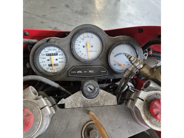 Motor suzuki, sport rg500 (gamma), bouwjaar 1985 - afbeelding 8 van  27