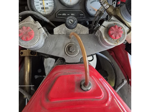 Motor suzuki, sport rg500 (gamma), bouwjaar 1985 - afbeelding 9 van  27