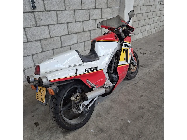 Motor suzuki, sport rg500 (gamma), bouwjaar 1985 - afbeelding 12 van  27