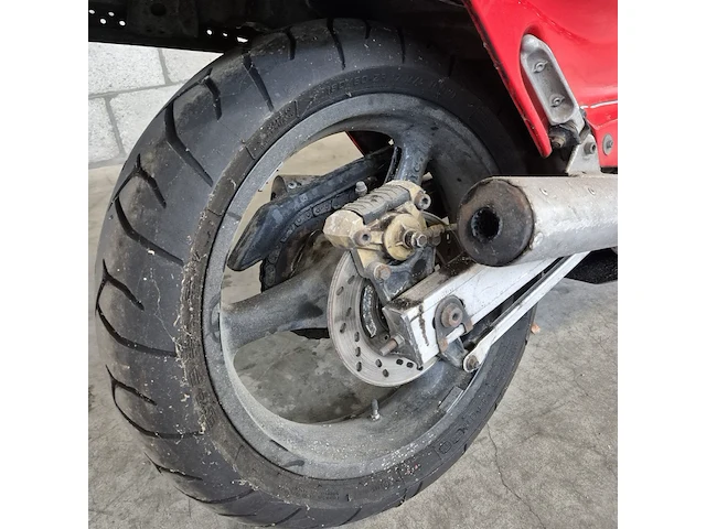 Motor suzuki, sport rg500 (gamma), bouwjaar 1985 - afbeelding 22 van  27