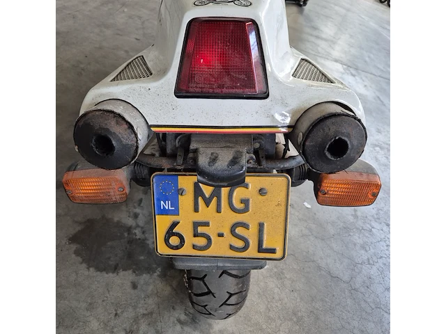 Motor suzuki, sport rg500 (gamma), bouwjaar 1985 - afbeelding 24 van  27