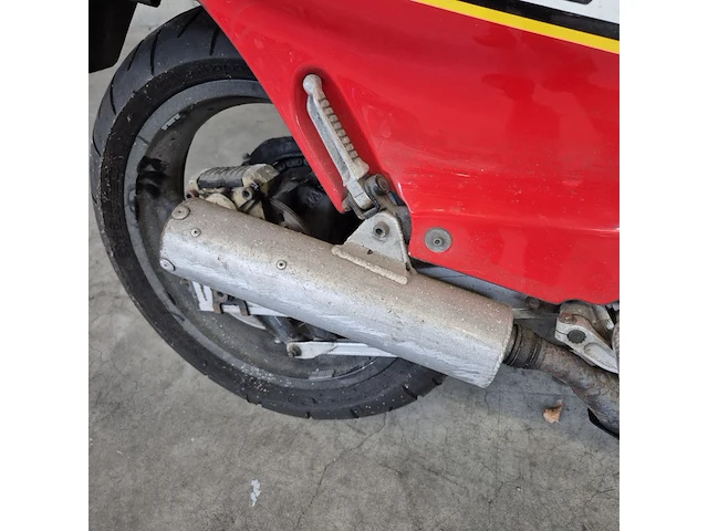Motor suzuki, sport rg500 (gamma), bouwjaar 1985 - afbeelding 25 van  27