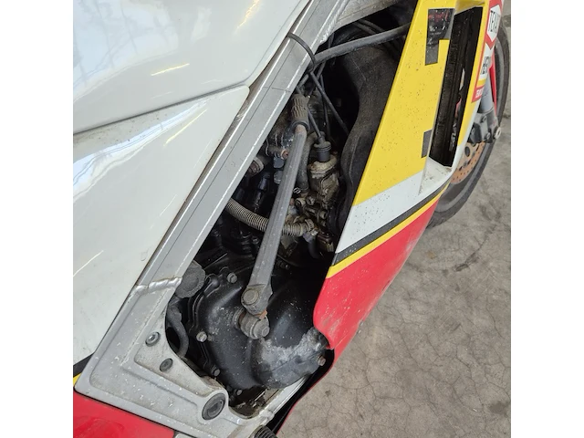 Motor suzuki, sport rg500 (gamma), bouwjaar 1985 - afbeelding 27 van  27
