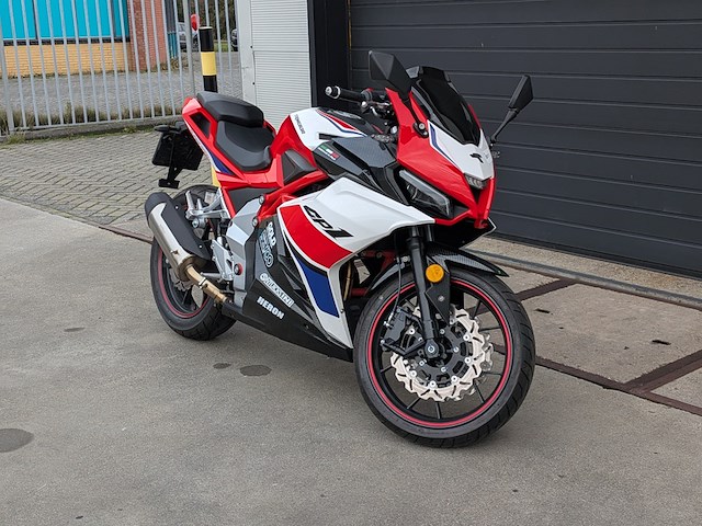 Motor, trmotor, gp1, red/white, 2021 - afbeelding 36 van  37