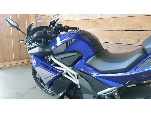 Motor, trmotor, tr125-2 gp1, black/blue, 2025 - afbeelding 14 van  29