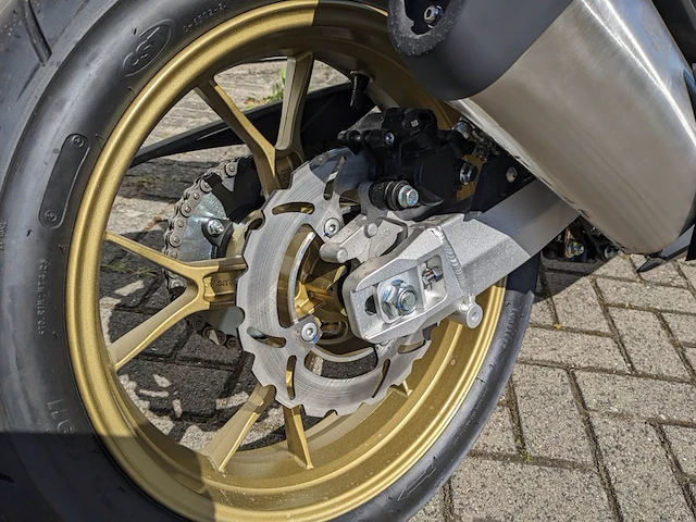 Motor, trmotor, tr125-2 gp1, zwart/goud, 2025 - afbeelding 8 van  20