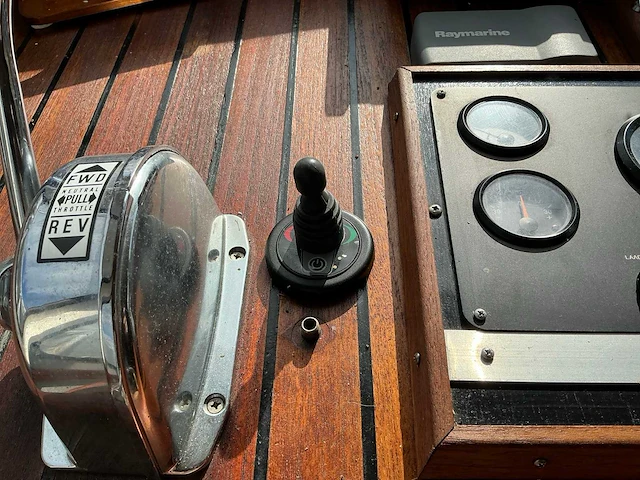Motor yacht - afbeelding 8 van  63