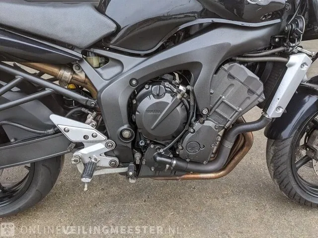 Motor yamaha, fz6, bouwjaar 2005 - afbeelding 8 van  31