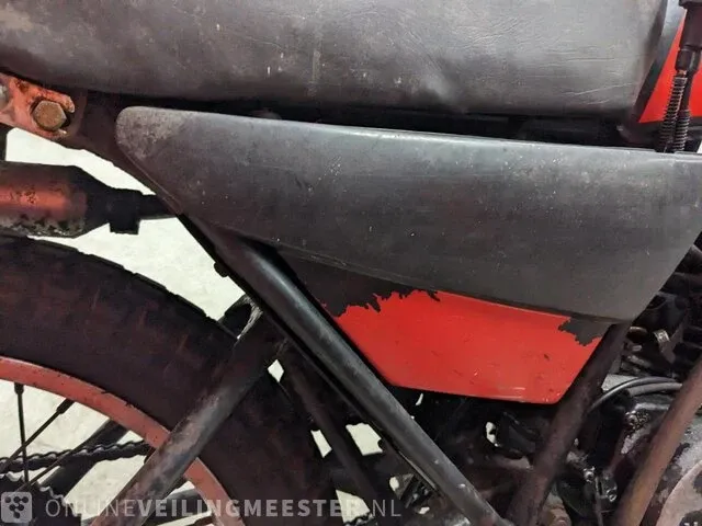 Motor yamaha, model dt175 - afbeelding 7 van  22