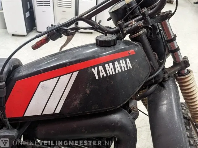 Motor yamaha, model dt175 - afbeelding 9 van  22