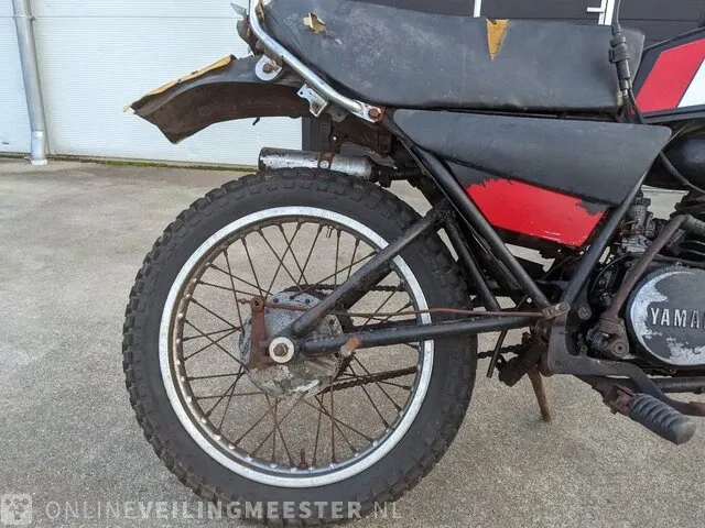 Motor yamaha, model dt175 - afbeelding 13 van  37