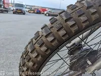 Motor yamaha, model dt175 - afbeelding 20 van  37