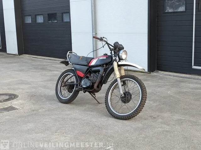 Motor yamaha, model dt175 - afbeelding 12 van  37