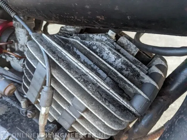 Motor yamaha, model dt175 - afbeelding 25 van  37