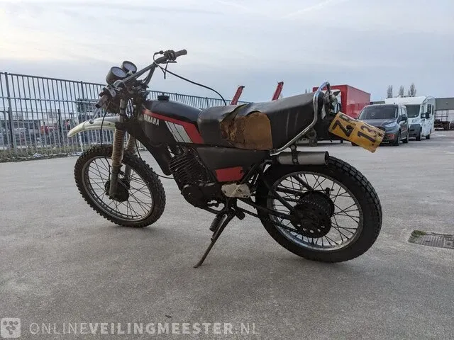 Motor yamaha, model dt175 - afbeelding 33 van  37