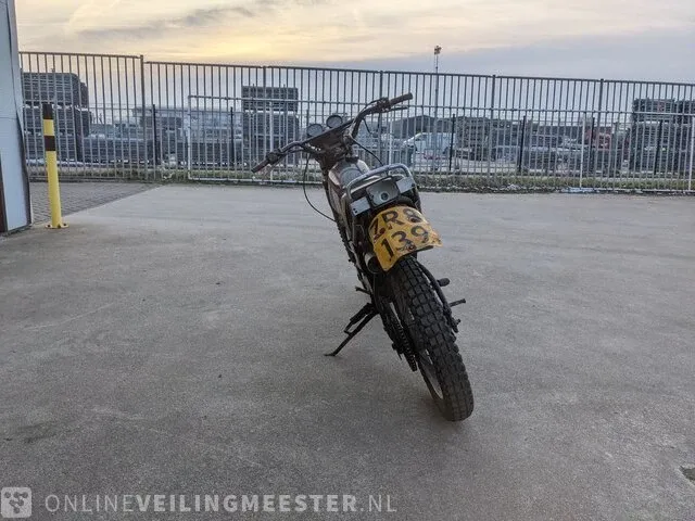 Motor yamaha, model dt175 - afbeelding 34 van  37