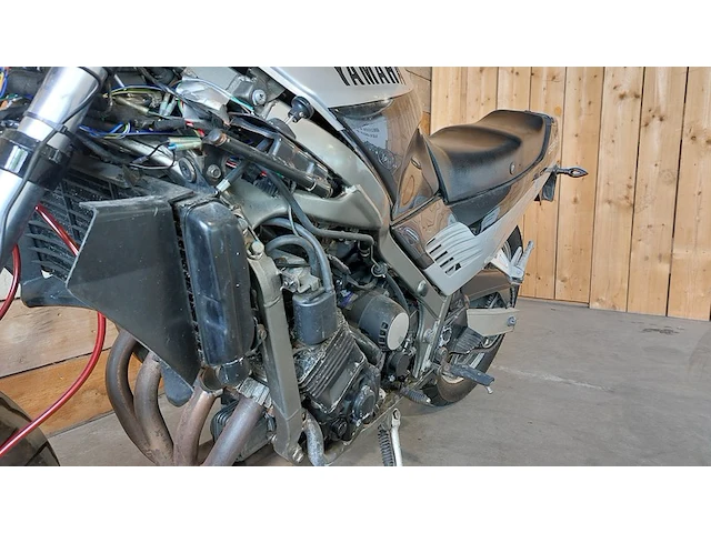 Motor, yamaha, sport fz 750, 1993 - afbeelding 17 van  33