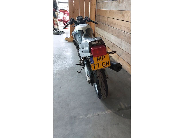 Motor, yamaha, sport fz 750, 1993 - afbeelding 20 van  33