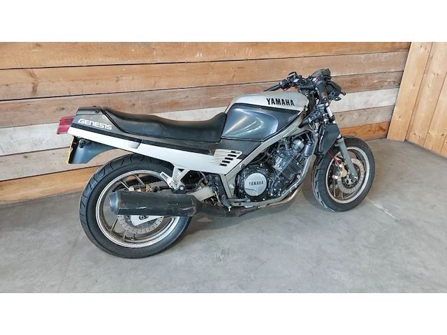 Motor, yamaha, sport fz 750, 1993 - afbeelding 12 van  33