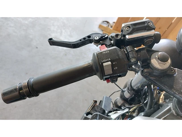Motor, yamaha, sport fz 750, 1993 - afbeelding 25 van  33