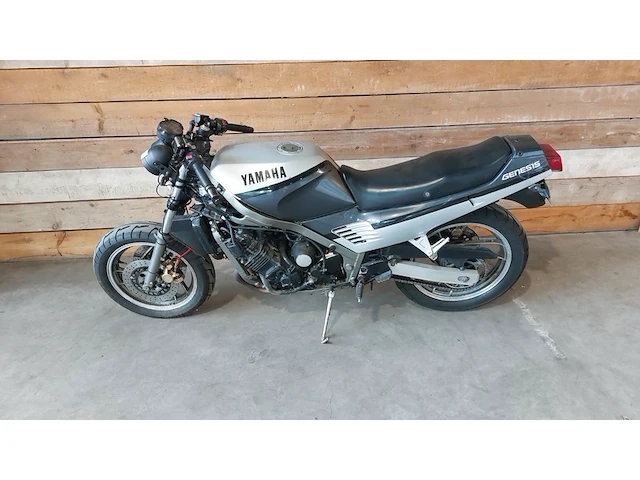 Motor, yamaha, sport fz 750, 1993 - afbeelding 29 van  33