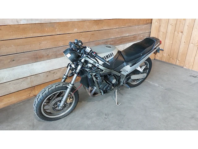 Motor, yamaha, sport fz 750, 1993 - afbeelding 30 van  33