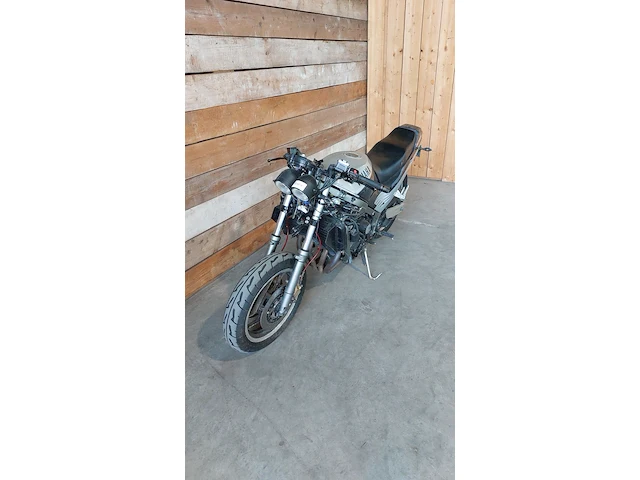 Motor, yamaha, sport fz 750, 1993 - afbeelding 31 van  33