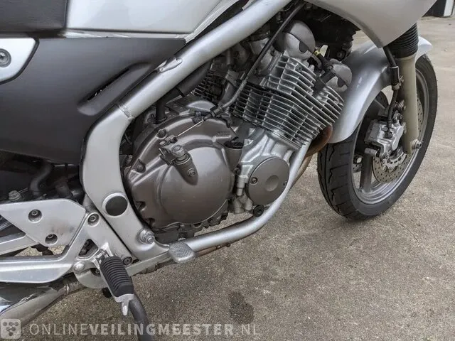 Motor yamaha, xj 600 s diversion, bouwjaar 2002 - afbeelding 11 van  23