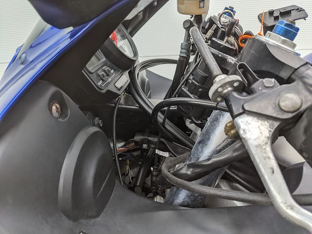 Motor yamaha, yzf-r6, 2000 - afbeelding 16 van  54