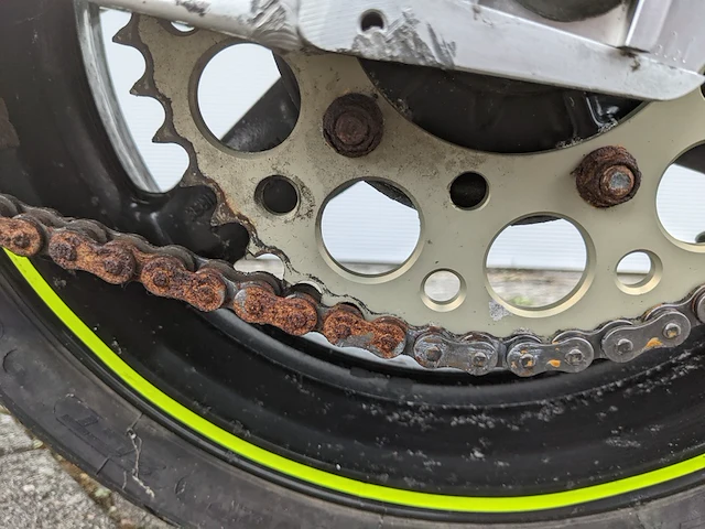 Motor yamaha, yzf-r6, 2000 - afbeelding 24 van  54