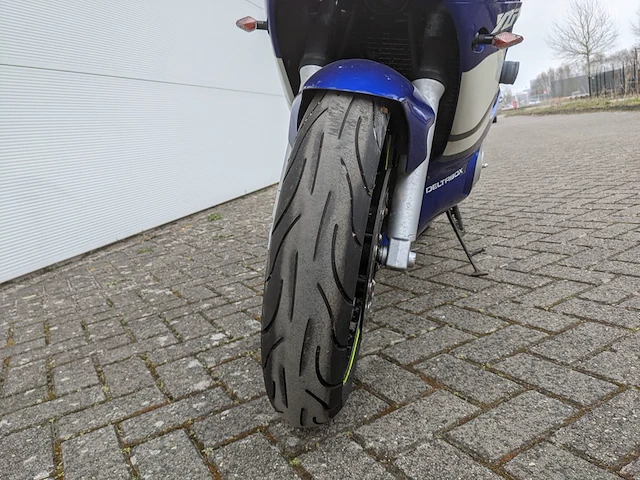 Motor yamaha, yzf-r6, 2000 - afbeelding 33 van  54