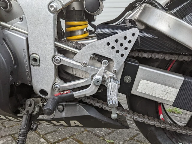 Motor yamaha, yzf-r6, 2000 - afbeelding 22 van  59