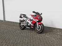 Motor yamaha, yzf-r6, 2000 - afbeelding 12 van  59