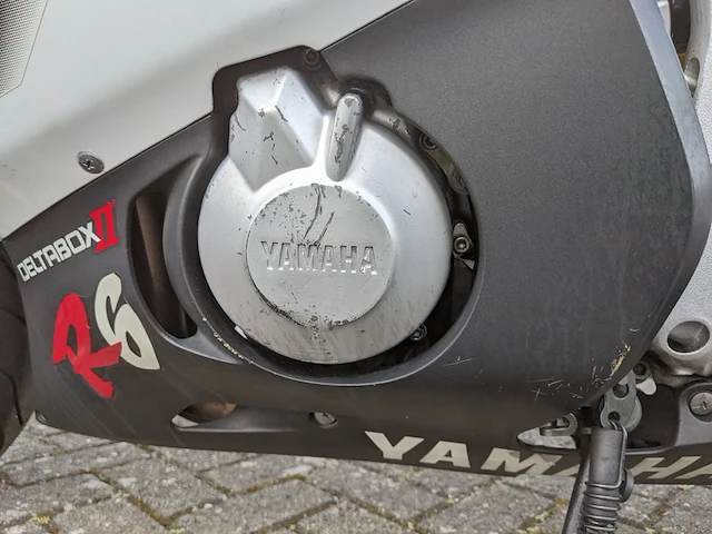 Motor yamaha, yzf-r6, 2000 - afbeelding 25 van  59