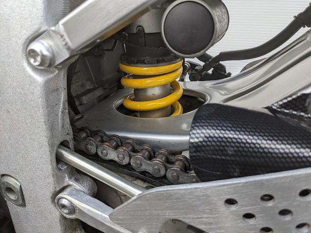 Motor yamaha, yzf-r6, 2000 - afbeelding 26 van  59