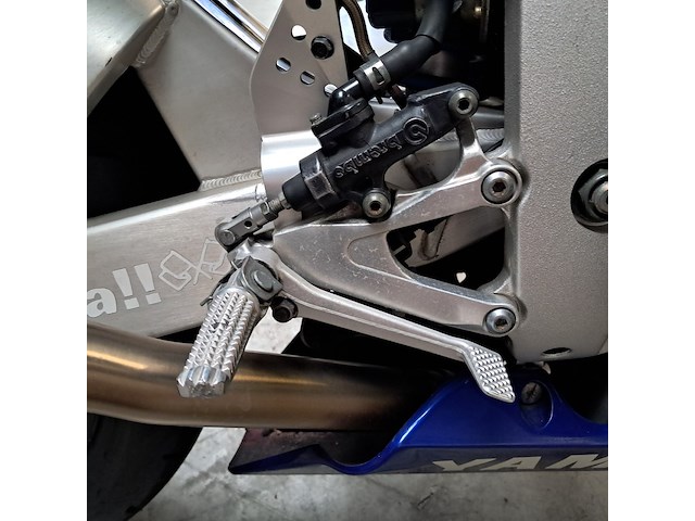 Motor, yamaha, yzf r6, 2001 - afbeelding 4 van  64