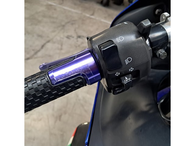 Motor, yamaha, yzf r6, 2001 - afbeelding 33 van  64