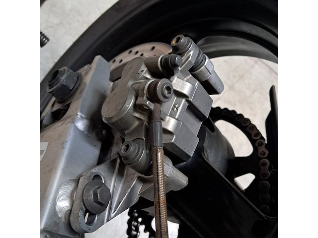 Motor, yamaha, yzf r6, 2001 - afbeelding 58 van  64