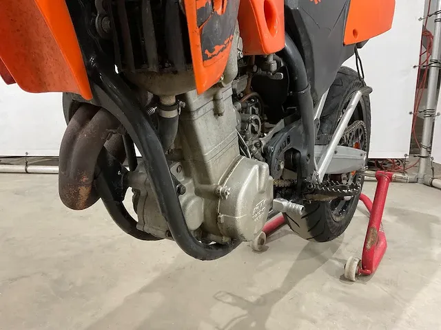 Motor - afbeelding 3 van  16